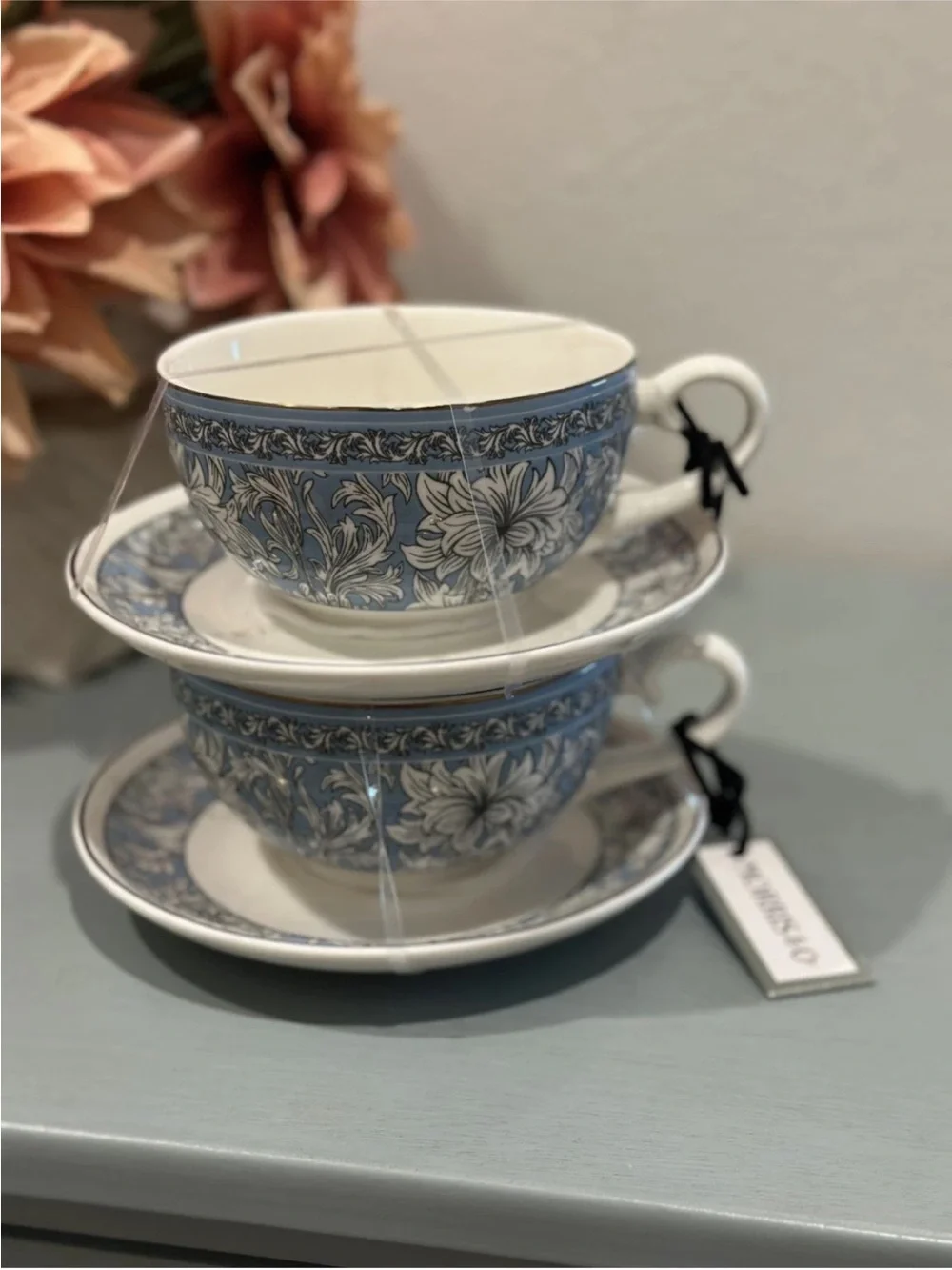 Morris & Co Teacup & Saucer Set of 2
Blue Floral Chrysanthemum Gold Trim
New - Picture 9 of 10